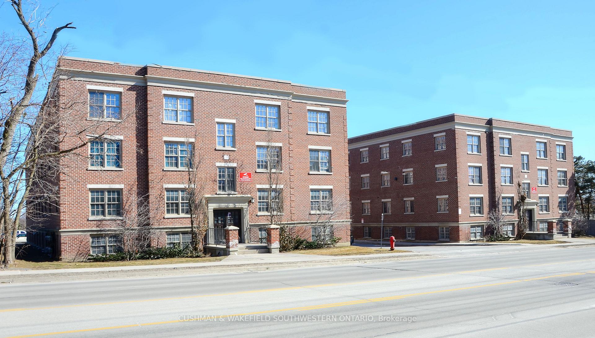 359-363 Duckworth Street Barrie Ontario Canada Sale residential Brian Matthews RE/MAX Realtron Realty Inc., Brokerage *