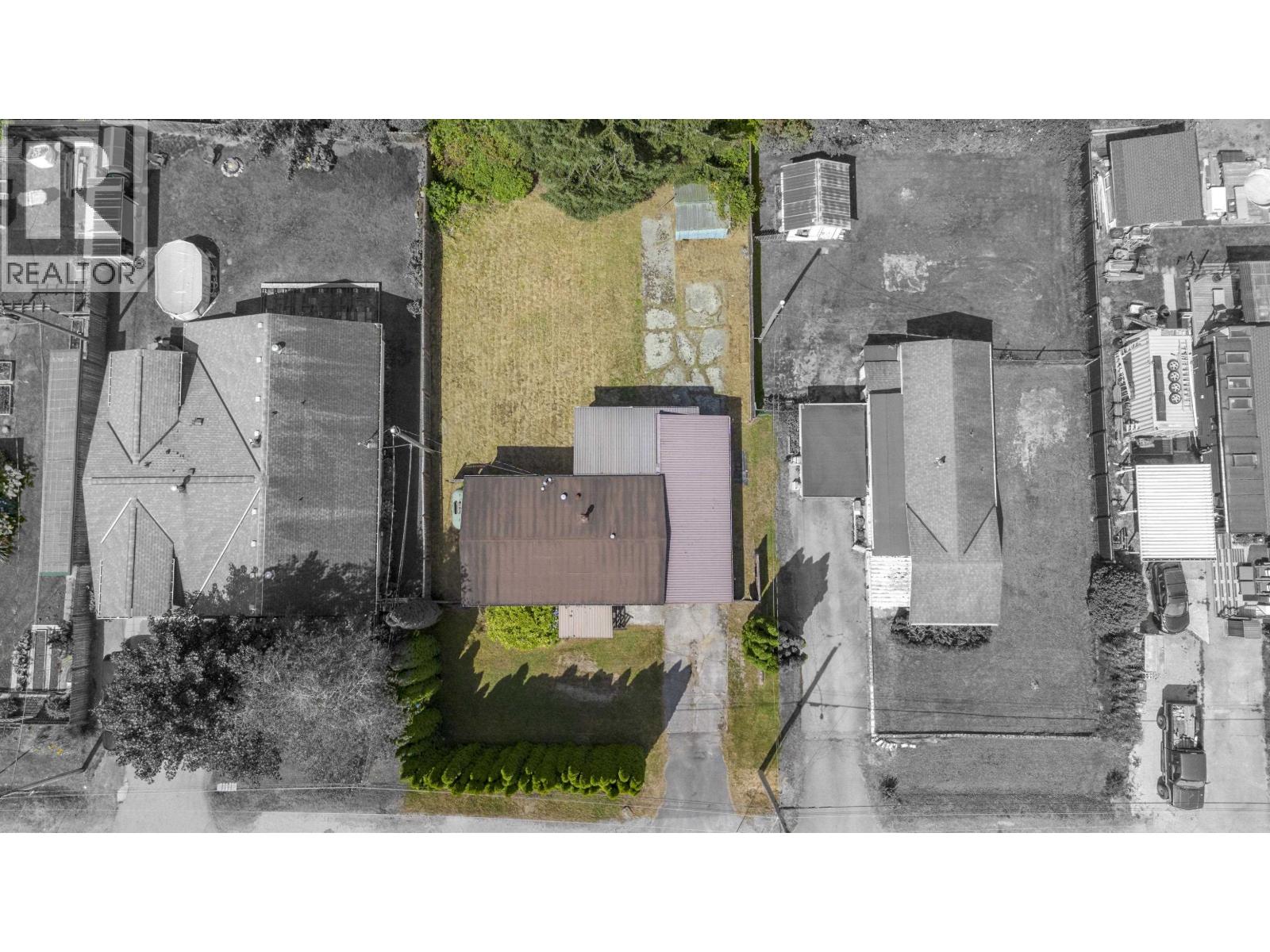 36 BRACKEN PARKWAY Squamish British Columbia Canada Sale residential Will Black RE/MAX Crest Realty, Brokerage*