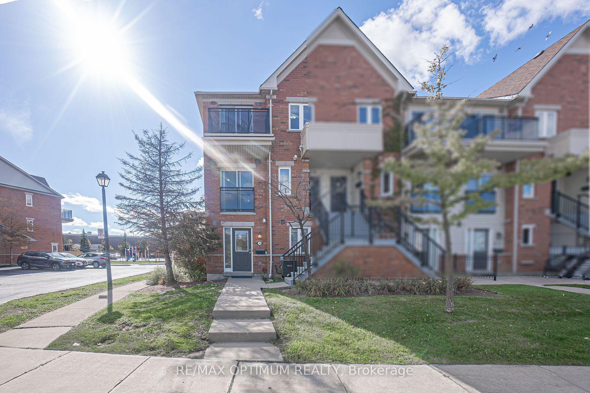 29 - 4620 Guildwood Way Mississauga Ontario Canada Rent residential Mandeep Dhesi RE/MAX EXCELLENCE REAL ESTATE., BROKERAGE*