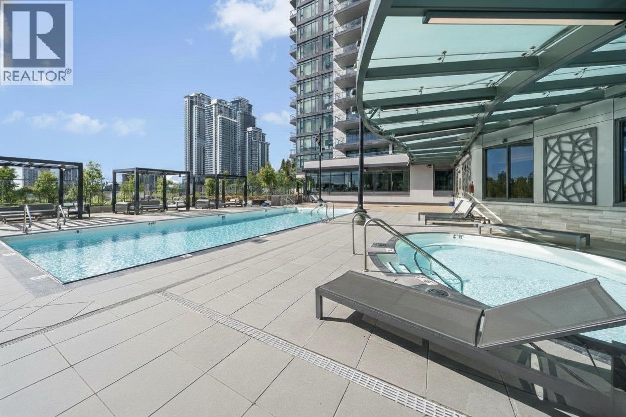 1305 450 WESTVIEW STREET Coquitlam British Columbia Canada Sale residential Kevin Jelski Pathway Executives Realty Inc.