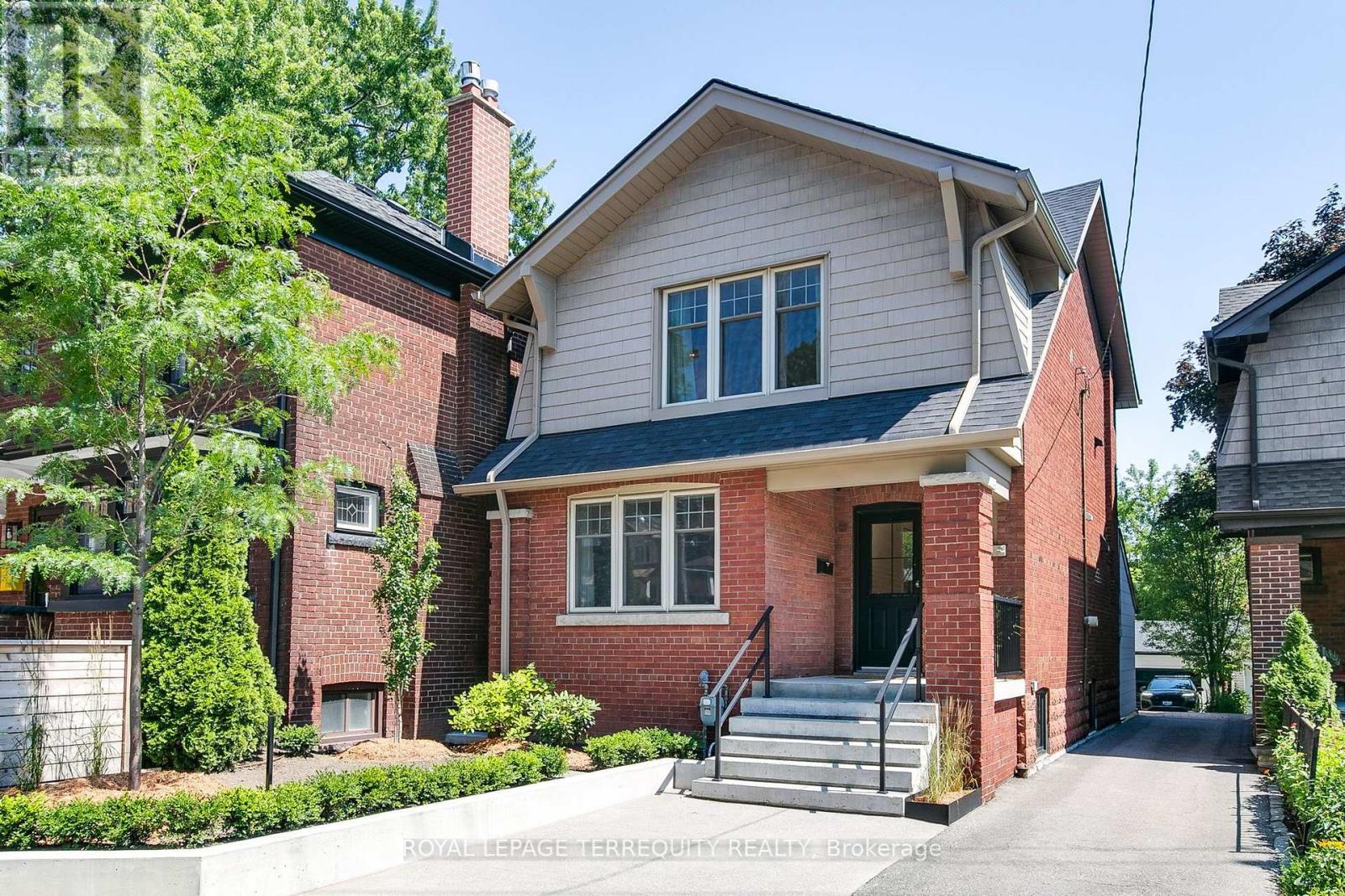 1775 GERRARD STREET E Toronto (Woodbine Corridor) Ontario Canada Sale residential   Bruce Murray - Real Estate Homeward, Brokerage