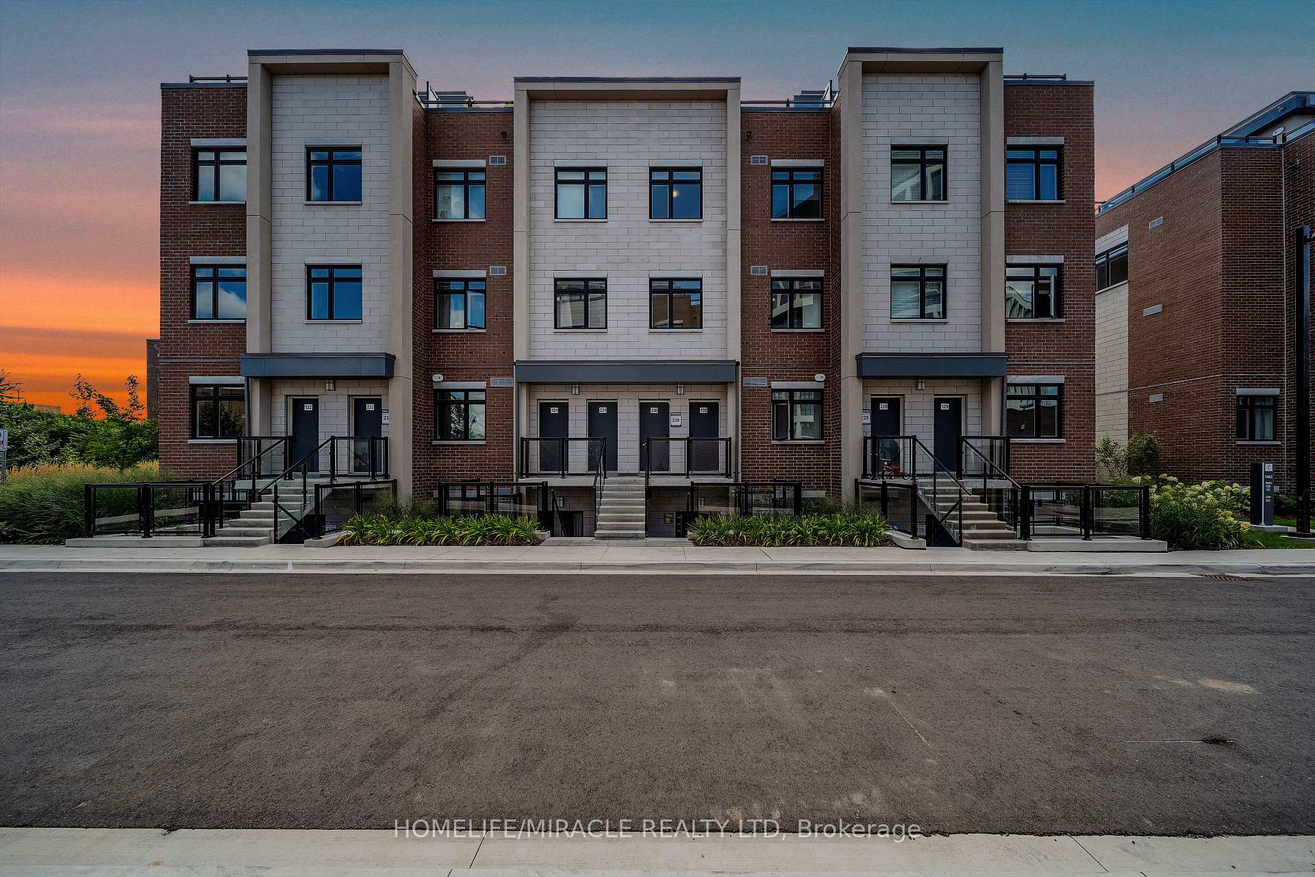 230 - 1062 Douglas Mccurdy N Mississauga Ontario Canada Sale residential Oppen & Reddy HomeLife/Miracle Realty Ltd, Brokerage *