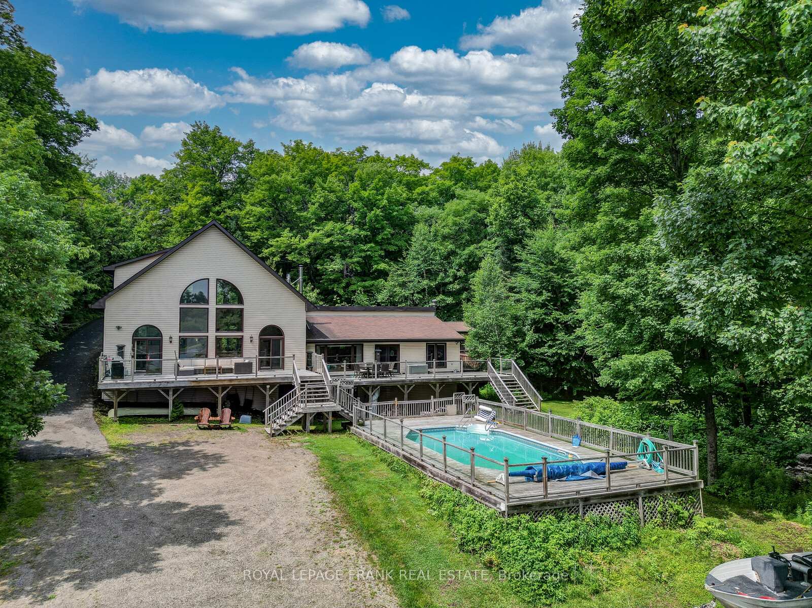 1013 Merrick Drive Bracebridge Ontario Canada Sale residential Radka Hnilicova Anchor Realty, Brokerage*