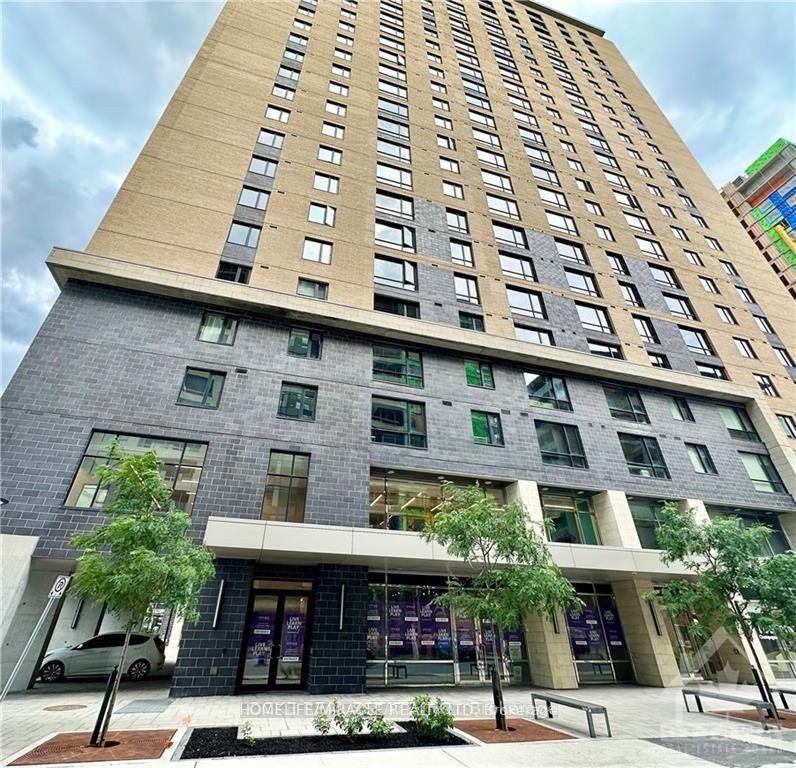 1610 - 105 Champagne Avenue Ottawa Ontario Canada Sale residential Devinder Dhillon HomeLife/Miracle Realty Ltd, Brokerage *