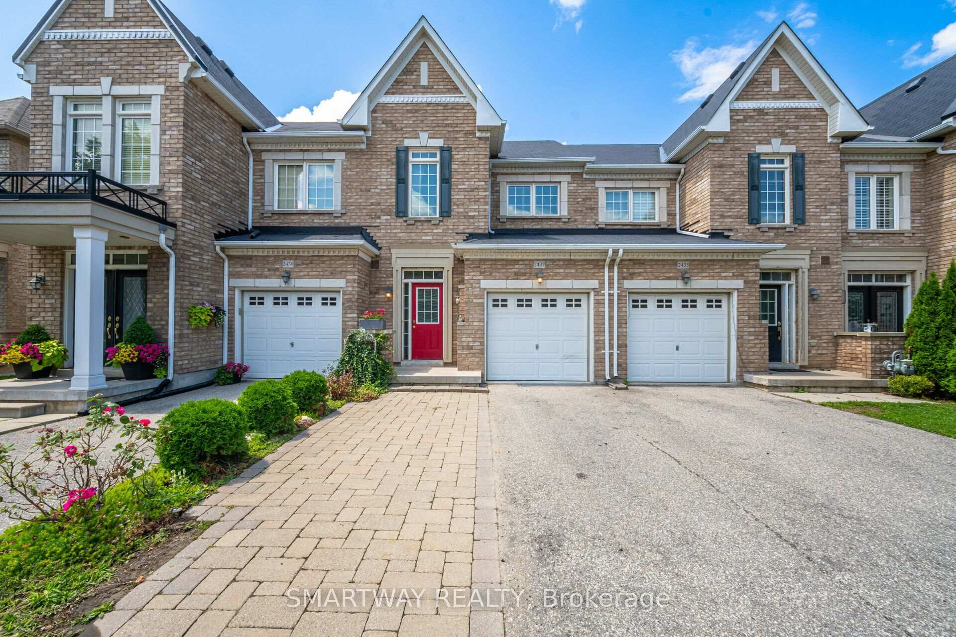 2437 Montagne Avenue Oakville Ontario Canada Sale residential Mohan Khangura Smartway Realty, Brokerage*
