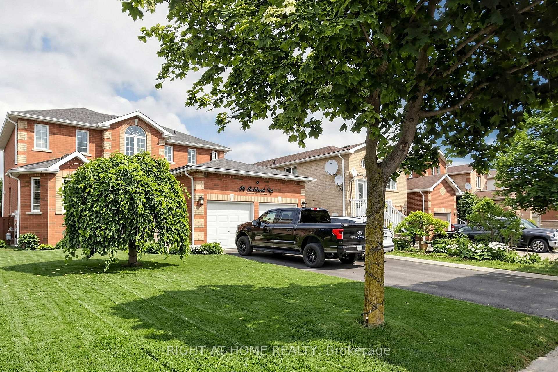 Bsmt - 46 Aishford Road Bradford West Gwillimbury Ontario Canada Rent residential Sharon Steinman Right at Home Realty, Brokerage*
