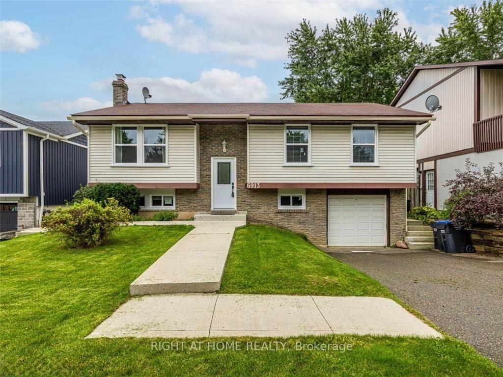 Upper - 6913 Shelter Bay Road Mississauga Ontario Canada Rent residential Viktoria Levieva Right at Home Realty, Brokerage*