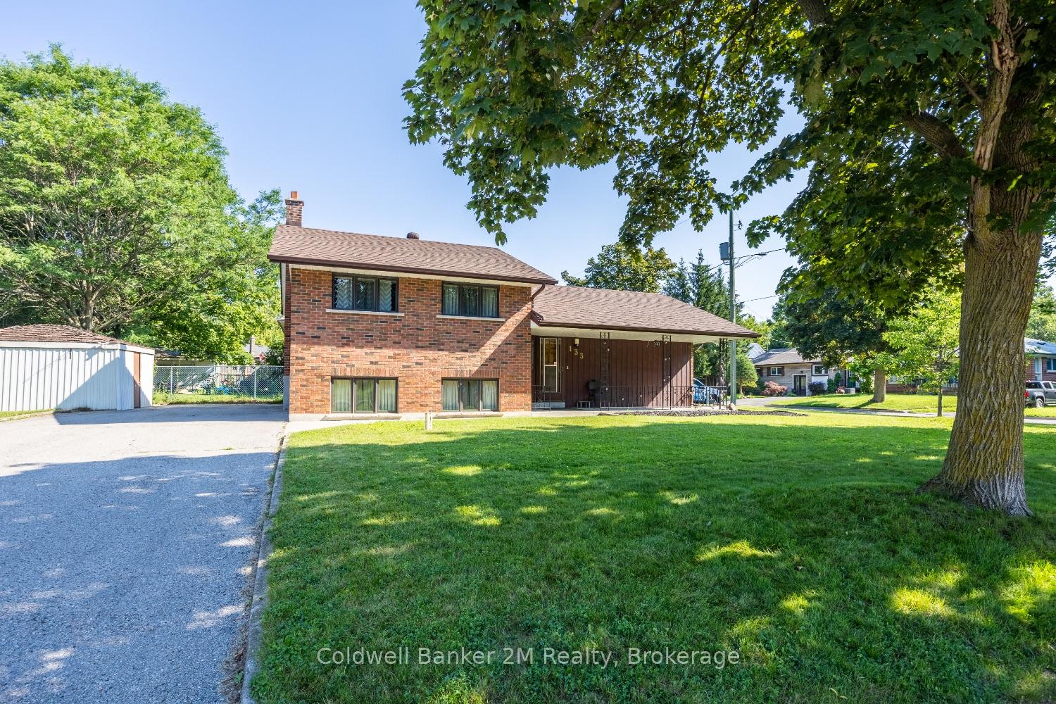 133 Sussex Street Oshawa Ontario Canada Sale residential Mike McMahon Right at Home Realty, Brokerage*