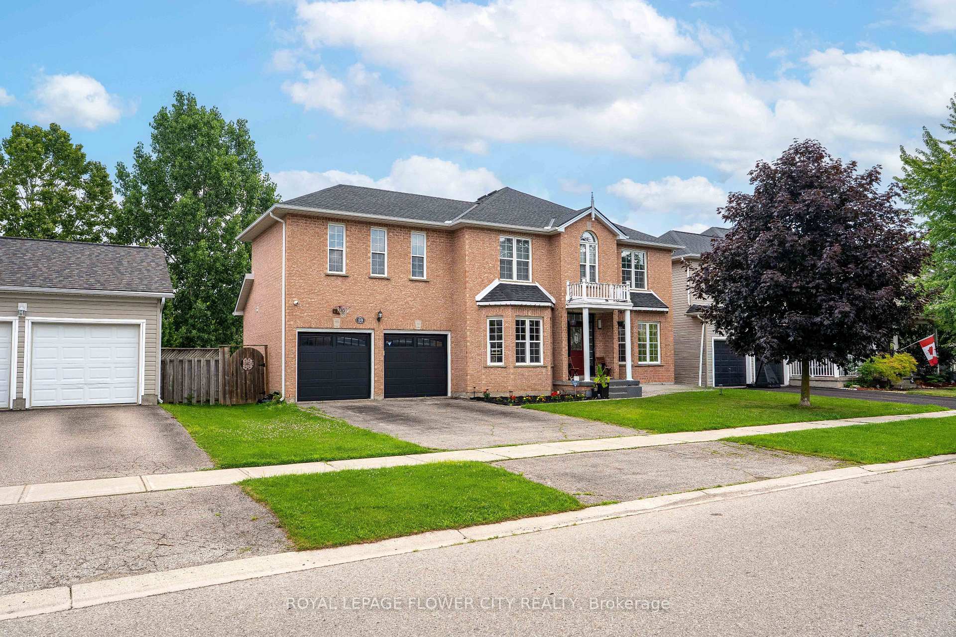10 Owen Street Ingersoll Ontario Canada Sale residential Abdul Mannan Mohammed Royal LePage Flower City Realty Inc., Brokerage*