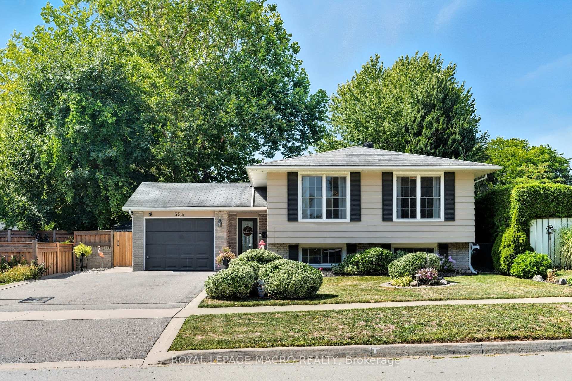 554 Chamberlain Road Burlington Ontario Canada Sale residential Irene Kelleher Realty Network 100 Inc., Brokerage *
