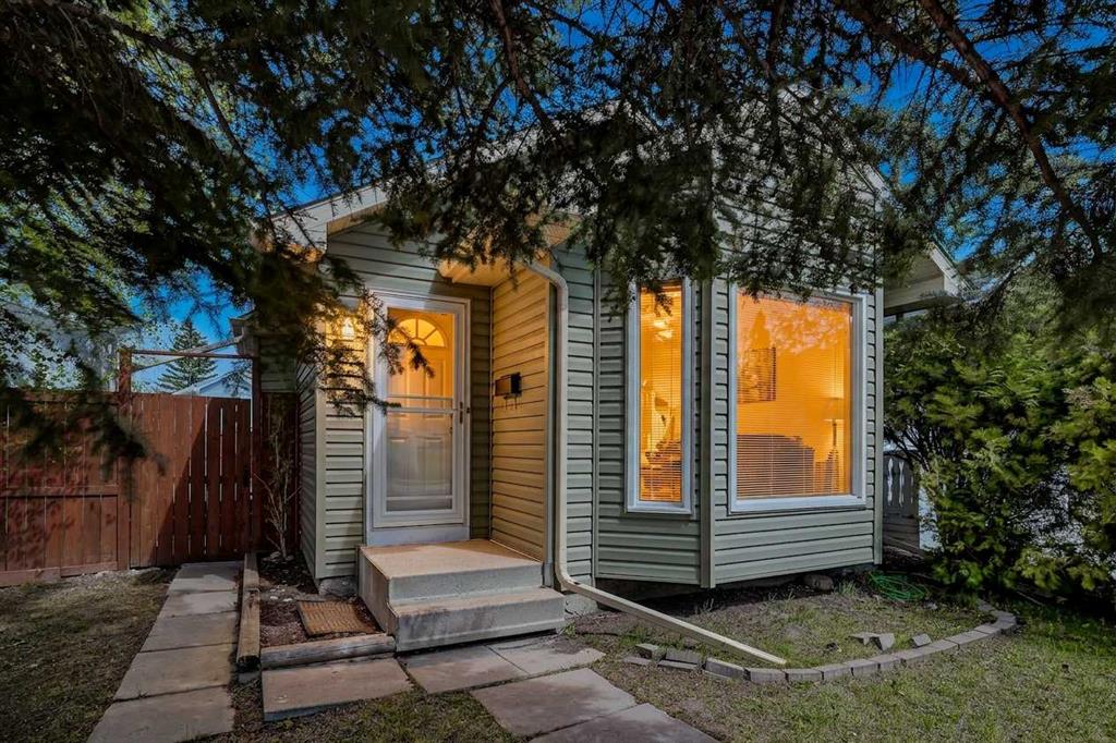18 Martinview CR NE Calgary Alberta Canada Sale residential Mel Loewen eXp Realty, Brokerage*