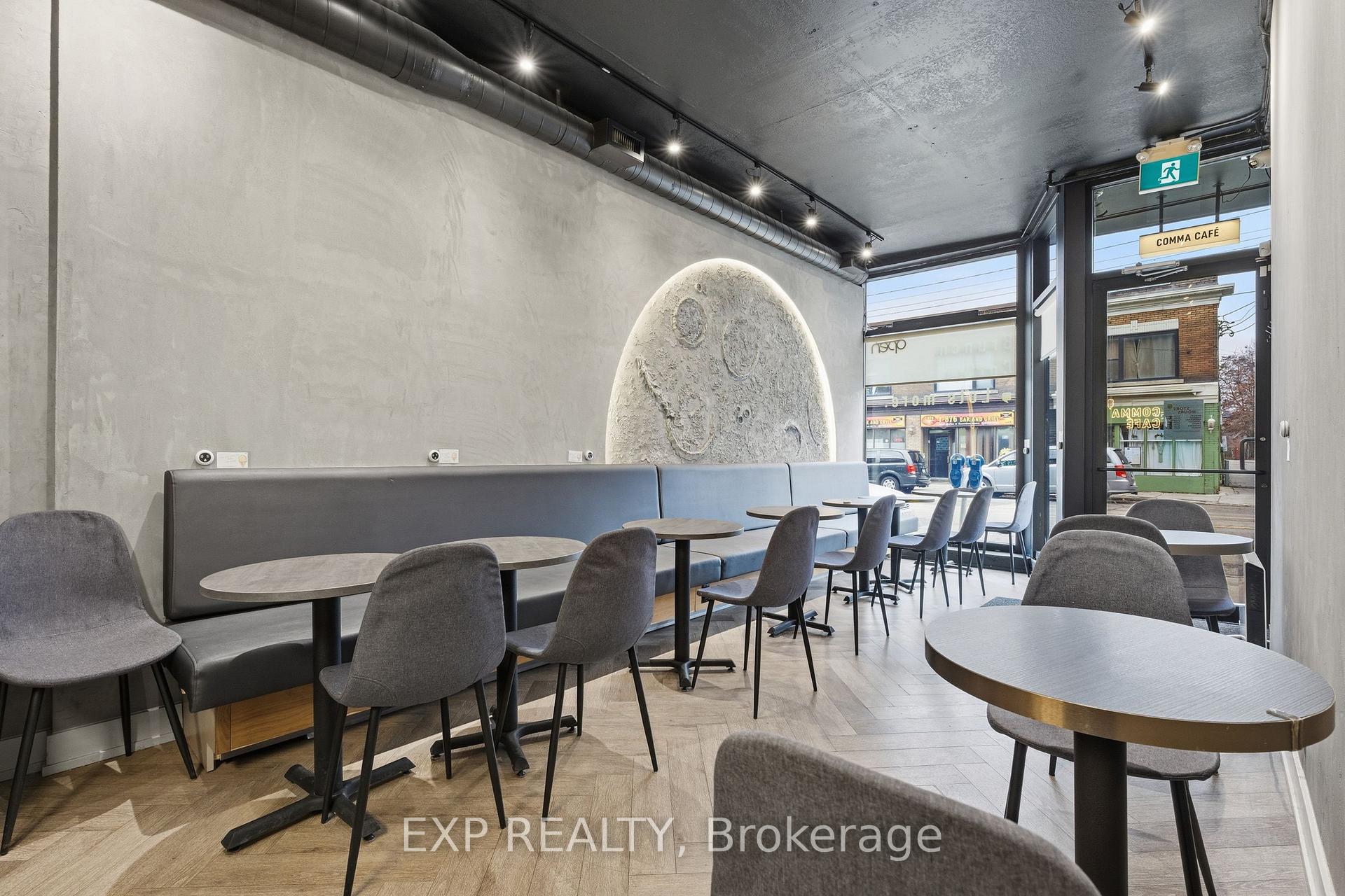 301 Barton Street E Hamilton Ontario Canada Sale commercial Irene Kelleher Realty Network 100 Inc., Brokerage *