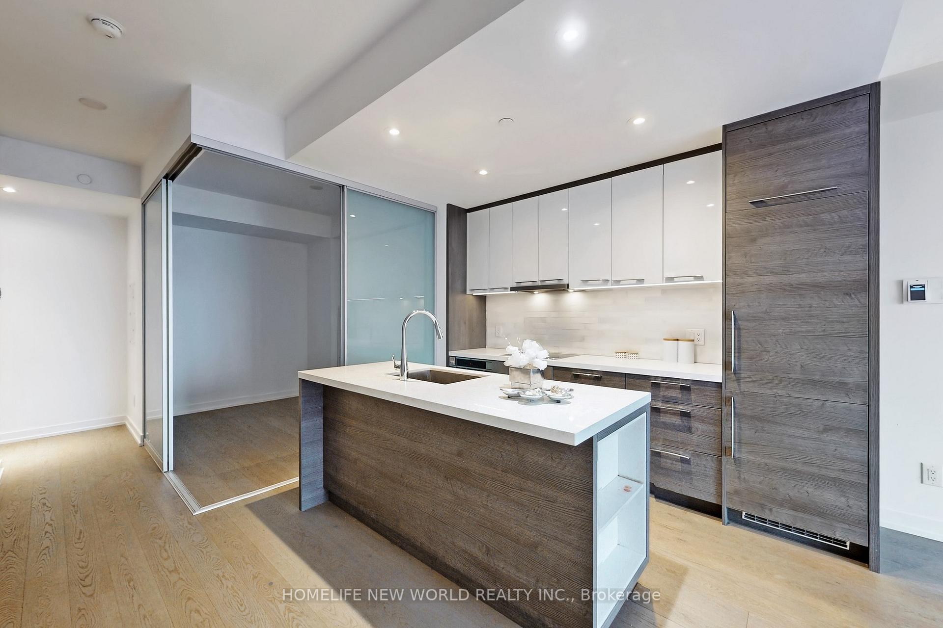 4501 - 488 University Avenue Toronto Ontario Canada Rent residential Jean White InCom Demo Office
