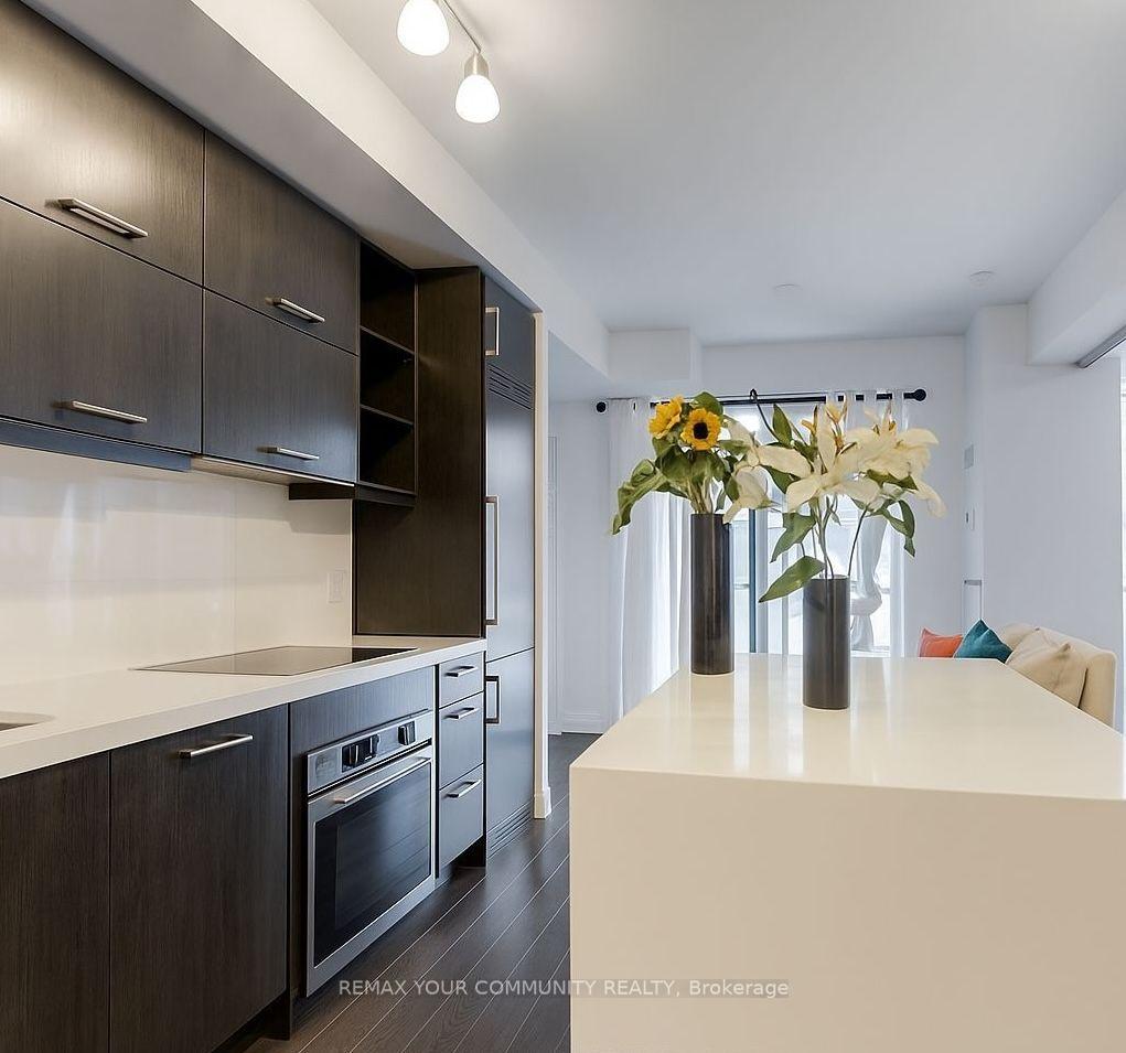 1011 - 65 Mary Street Toronto Ontario Canada Rent residential Mike Arya Re/Max Your Community Realty, Brokerage *