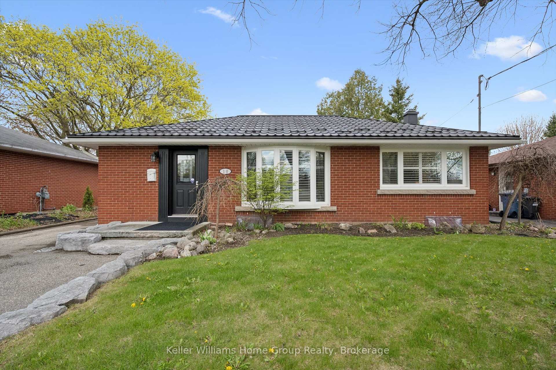 10 Sumac Place Guelph Ontario Canada Sale residential   Keller Williams Home Group Realty, Brokerage*