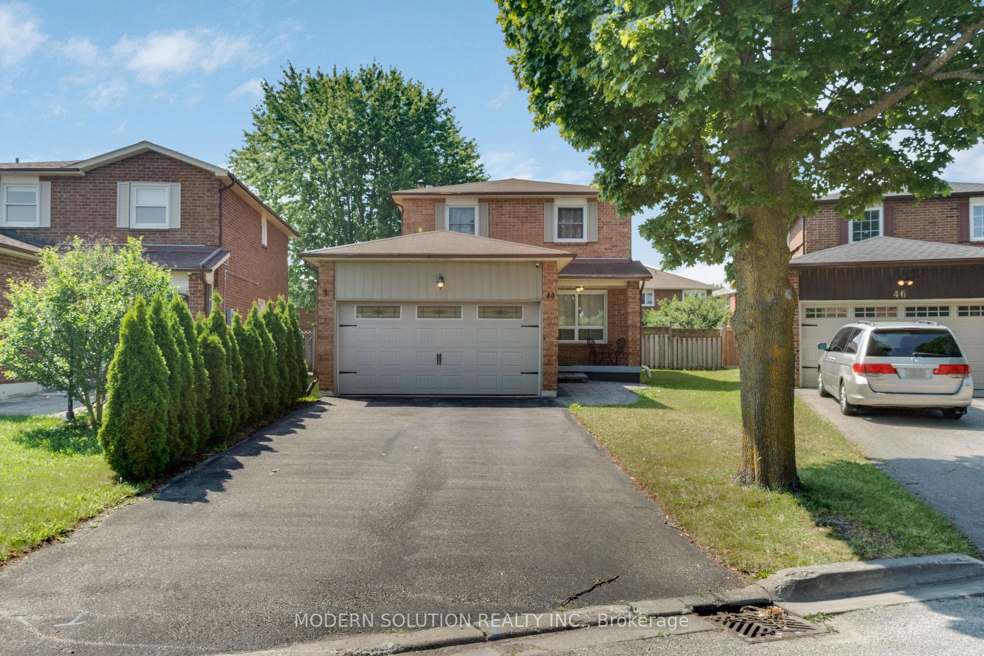 44 Bendamere Crescent Markham Ontario Canada Sale residential Majid Golchini Modern Solution Realty Inc., Brokerage*