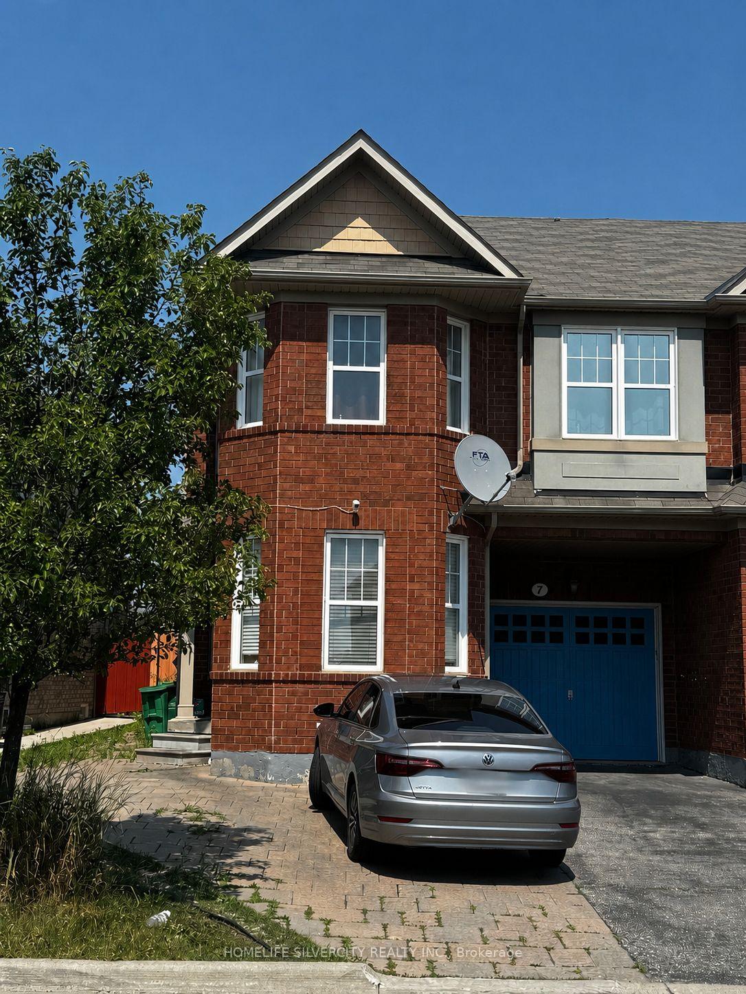 7 Biddens Square Brampton Ontario Canada Rent residential Jeet Singh HomeLife Silvercity Realty Inc., Brokerage *
