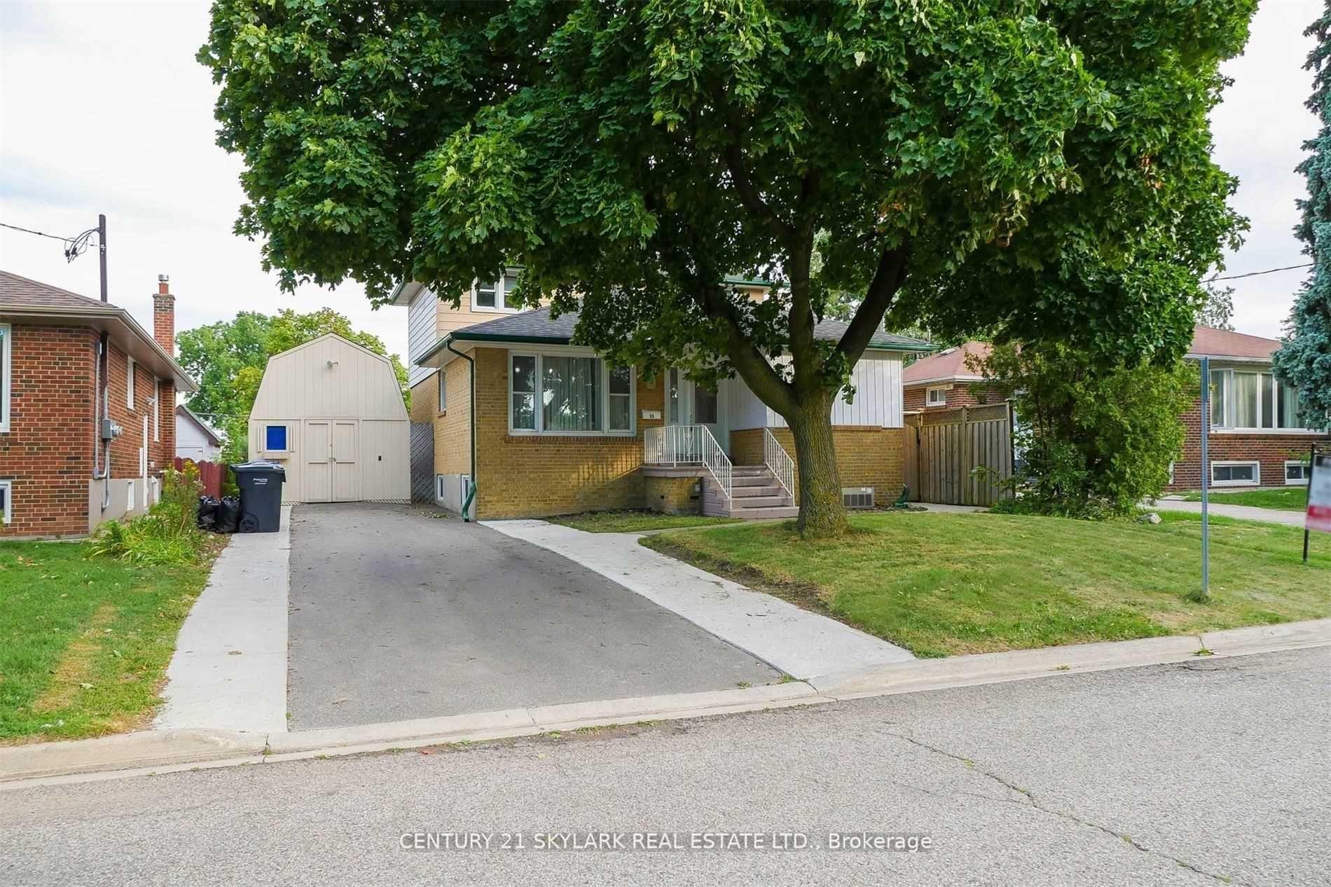 35 Cumberland Drive Brampton Ontario Canada Rent residential CENTURY 21 SKYLARK REAL ESTATE LTD., Brokerage*