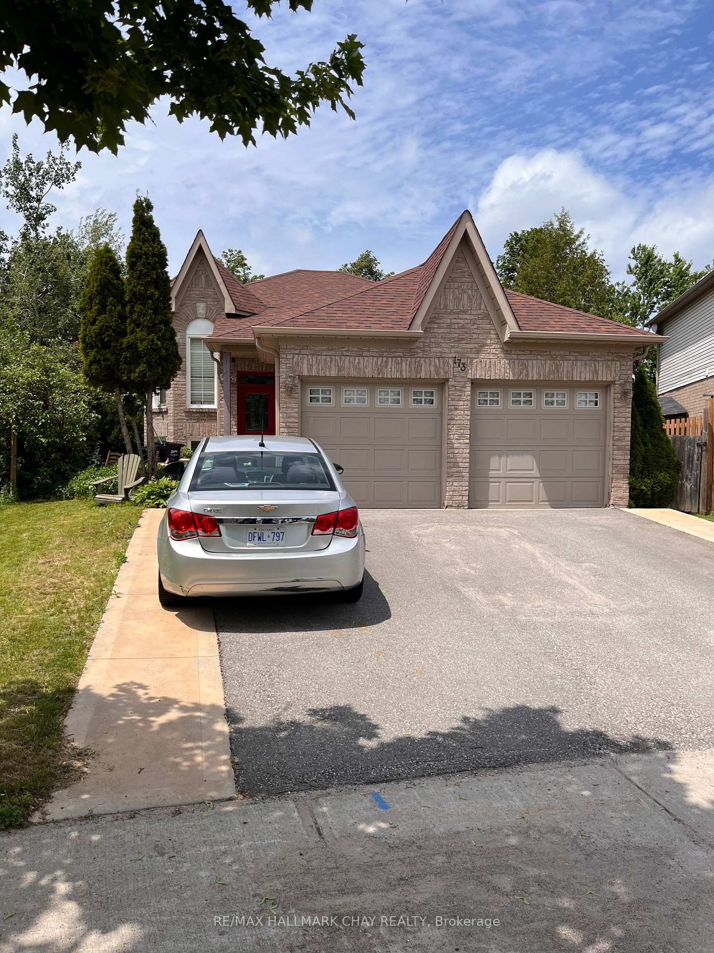 173 Wessenger Drive Barrie Ontario Canada Sold residential Mark Leader RE/MAX Hallmark Chay Realty, Brokerage