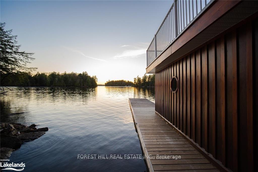 1004 Old Township Road Muskoka Lakes Ontario Canada Sale residential Oleg  Novohhatski  Forest Hill Real Estate Inc., Brokerage*