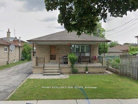 25 Garratt (Room) Boulevard Toronto Ontario Canada Rent residential Mandeep Toor RE/MAX Excellence Real Estate Brokerage