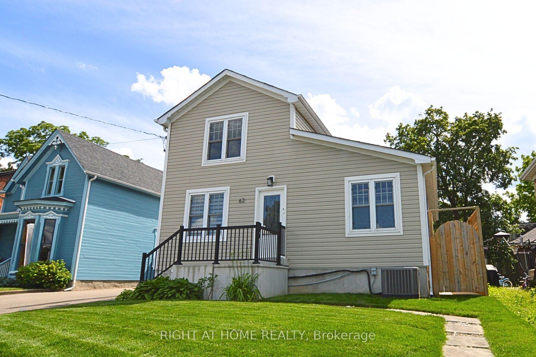 62 Charles Street Milton Ontario Canada Sale residential Mohamed Tolba Right at Home Realty, Brokerage*