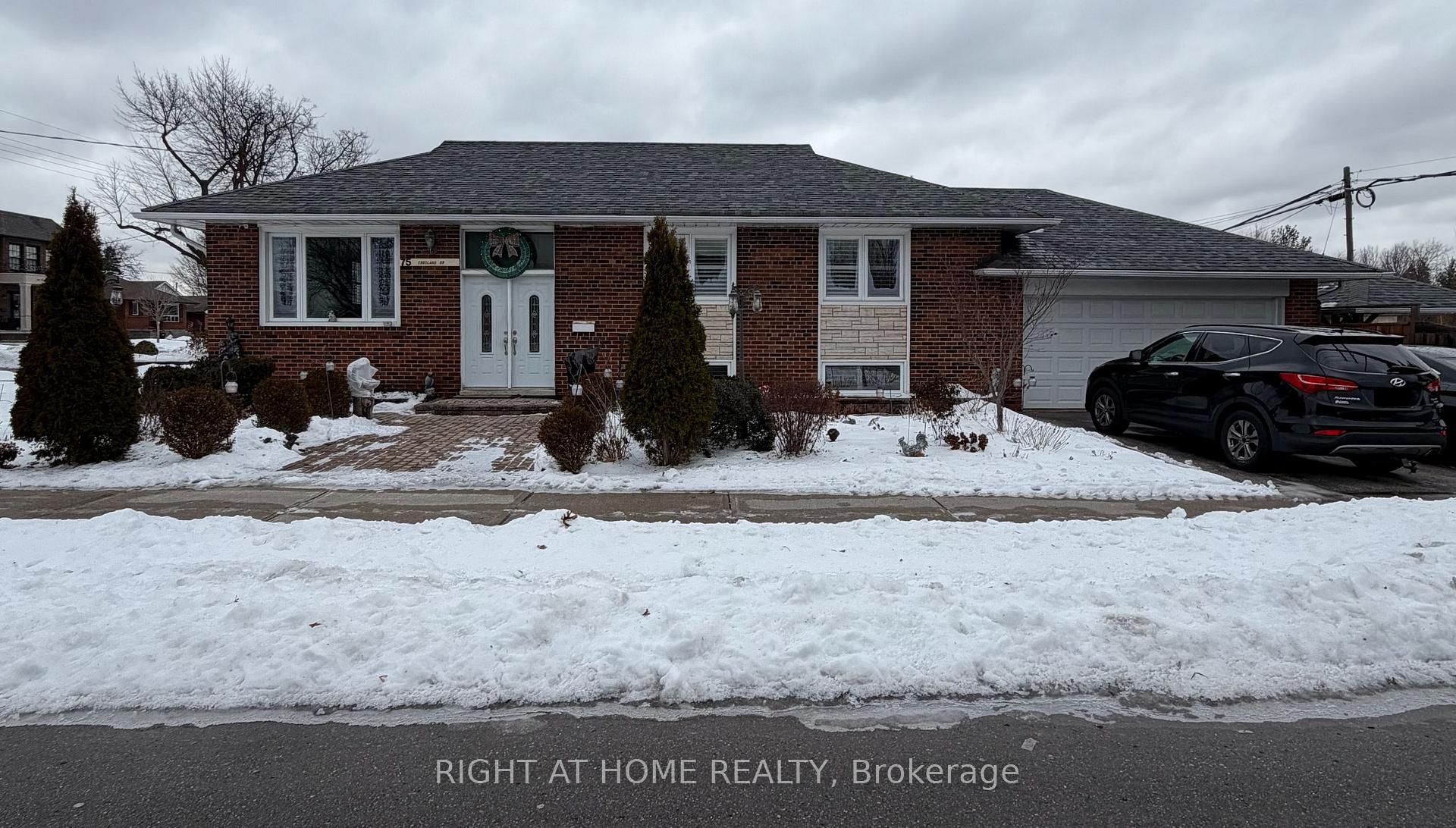 Basement - 75 Crosland Drive Toronto Ontario Canada Rent residential Vahid Taheri Right at Home Realty, Brokerage*