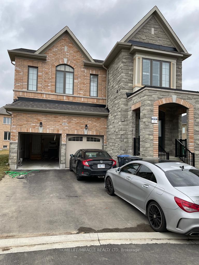 18 Bachelor Street Brampton Ontario Canada Rent residential Kumar Upadhyay HomeLife/Miracle Realty Ltd., Brokerage *