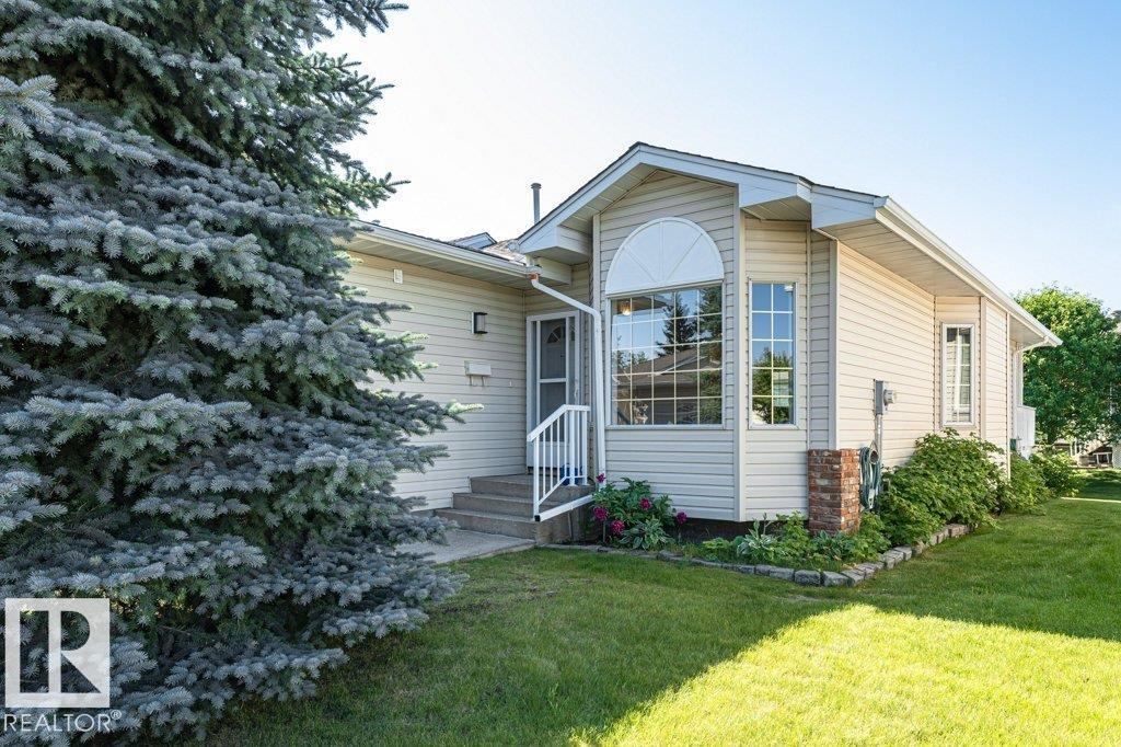 957 YOUVILLE DR W NW Edmonton Alberta Canada Sale residential Brenda Powell Homes & Gardens Real Estate Ltd.