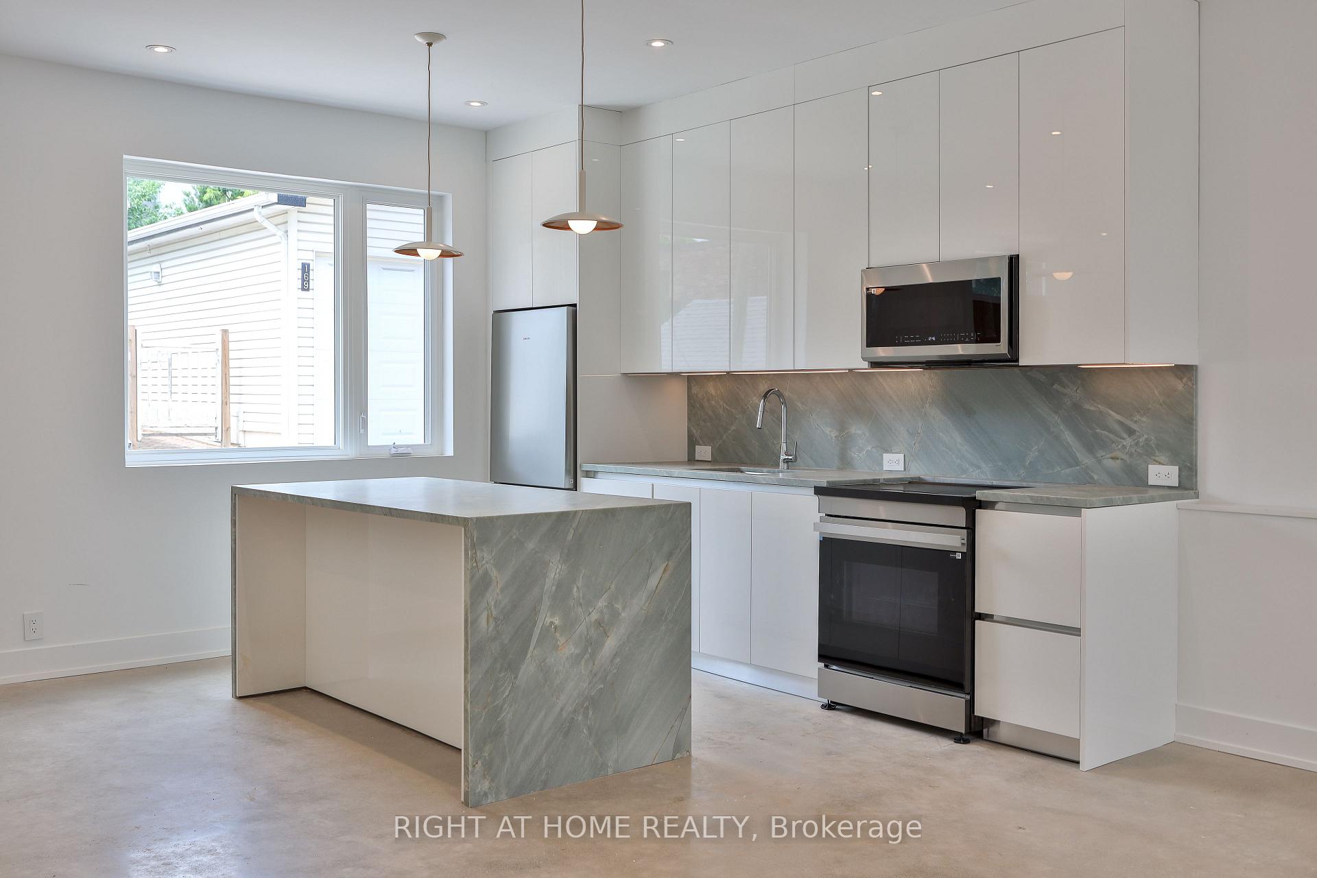 Laneway House - 266 Indian Grove Toronto Ontario Canada Rent residential Anita Pateva Right at Home Realty, Brokerage*