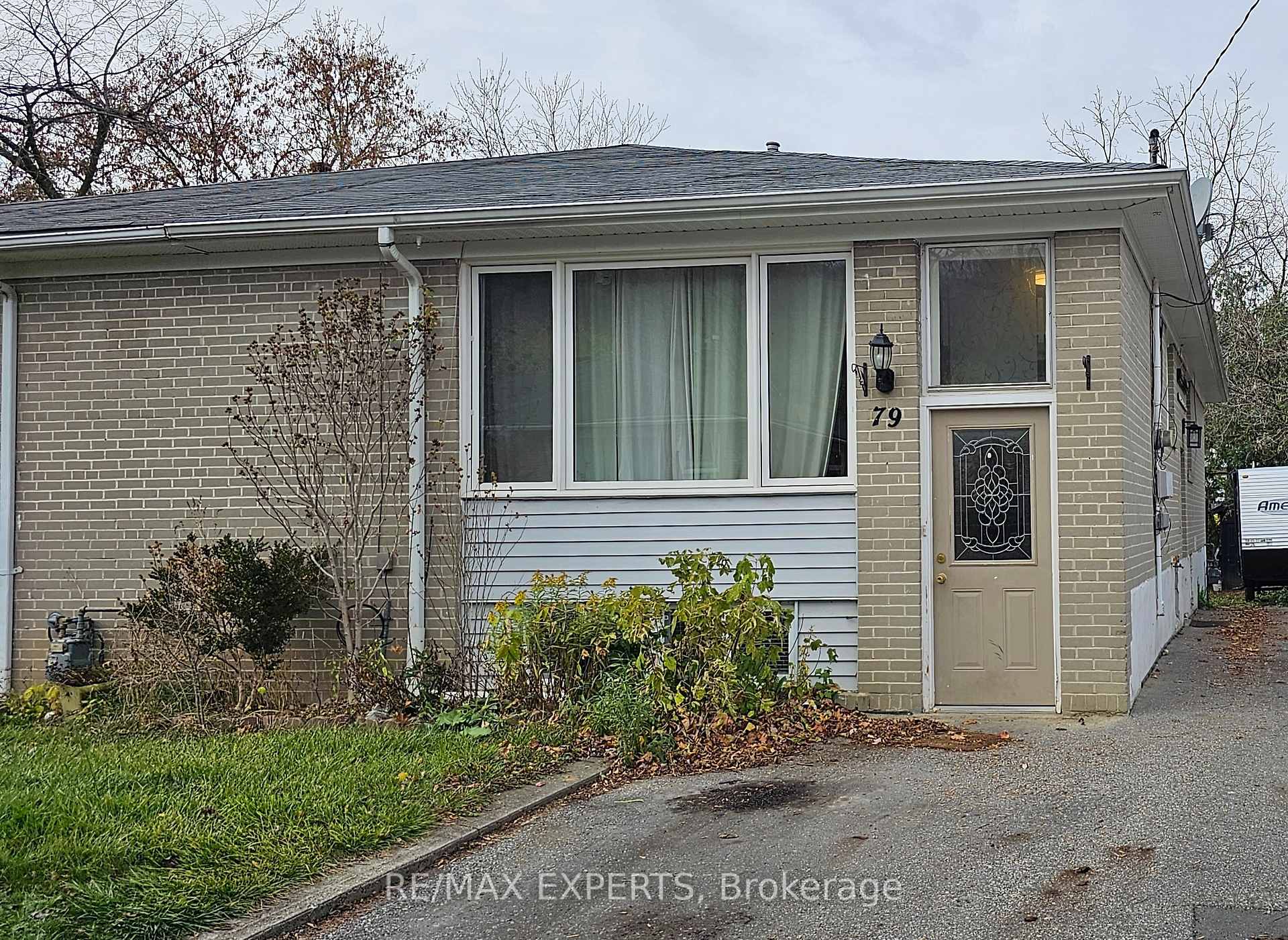 Upper - 79 Louisa Street Caledon Ontario Canada Rent residential NIHAD HAZBOUN Re/Max Experts, Brokerage*