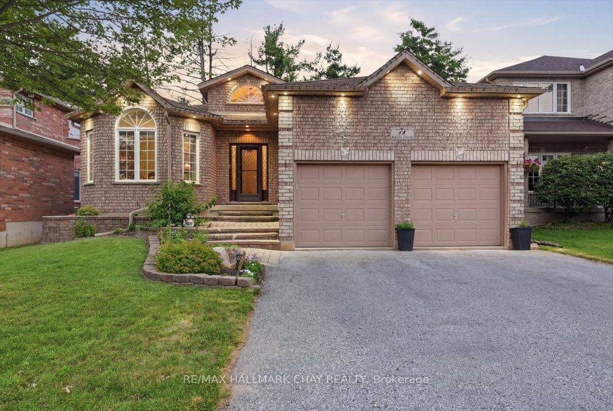 48 Ruffet Drive Barrie Ontario Canada Sale residential Deanna Cerovina RE/MAX Hallmark Chay Realty, Brokerage