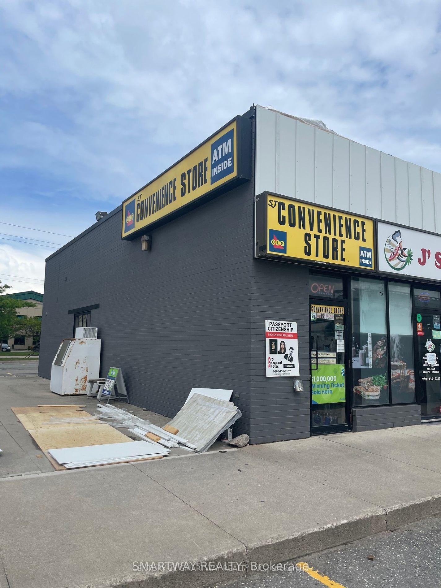 5 Windward Drive Grimsby Ontario Canada Sale commercial Mohan Khangura Smartway Realty, Brokerage*
