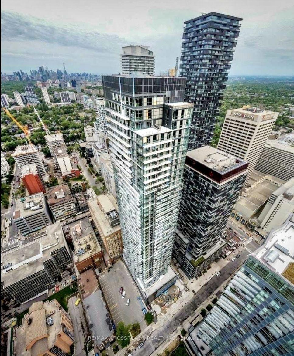 805 - 39 Roehampton Avenue Toronto Ontario Canada Rent residential   RE/MAX CROSSROADS REALTY INC. Brokerage