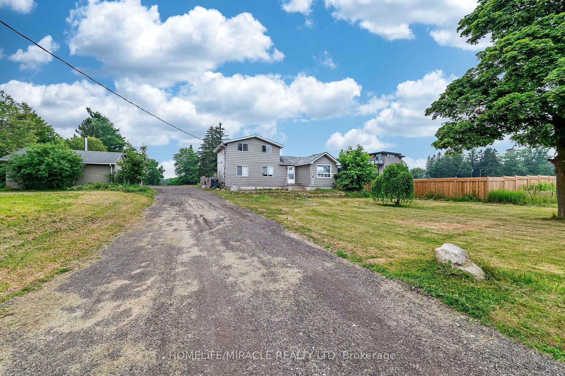 10662 Winston Churchill Boulevar Halton Hills Ontario Canada Sale residential   HomeLife/Miracle Realty Ltd., Brokerage*