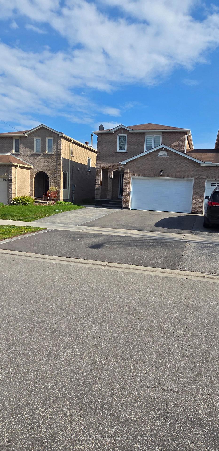 Lower - 88 Hewitt Crescent Ajax Ontario Canada Rent residential   Incom New Demo Office