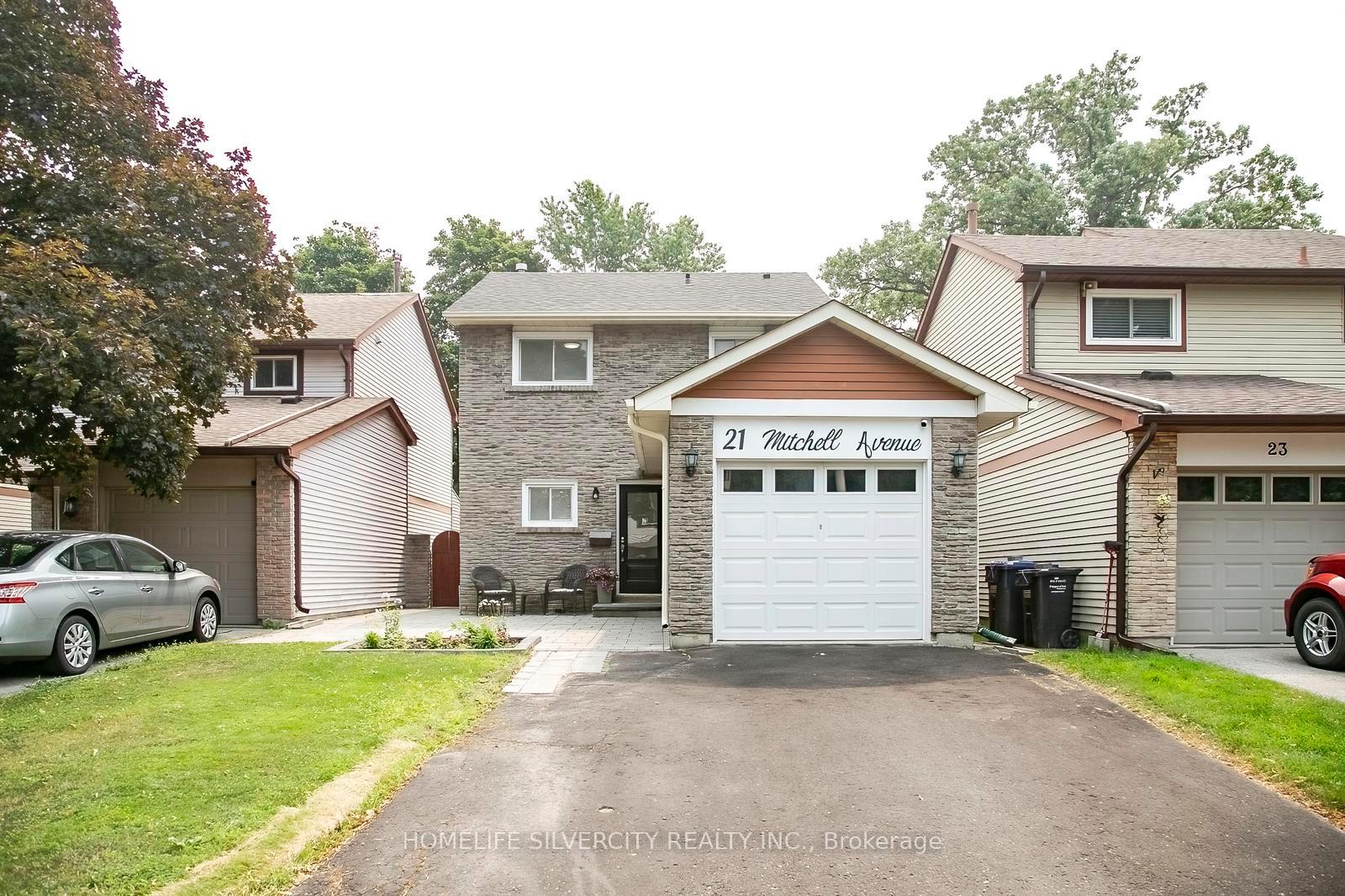 21 Mitchell Avenue Brampton Ontario Canada Sale residential Preet Singh HomeLife Silvercity Realty Inc., Brokerage*
