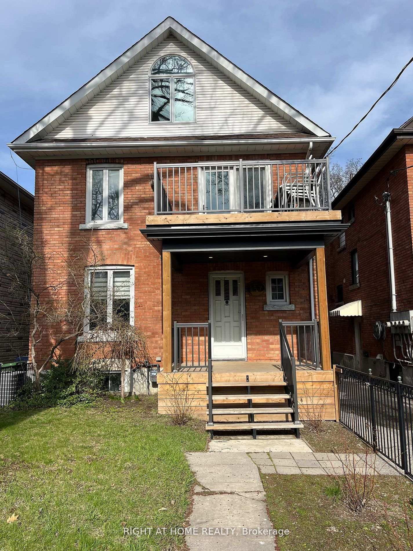 157 Medland Street Toronto Ontario Canada Rent residential Fatima Andrade Right at Home Realty, Brokerage*