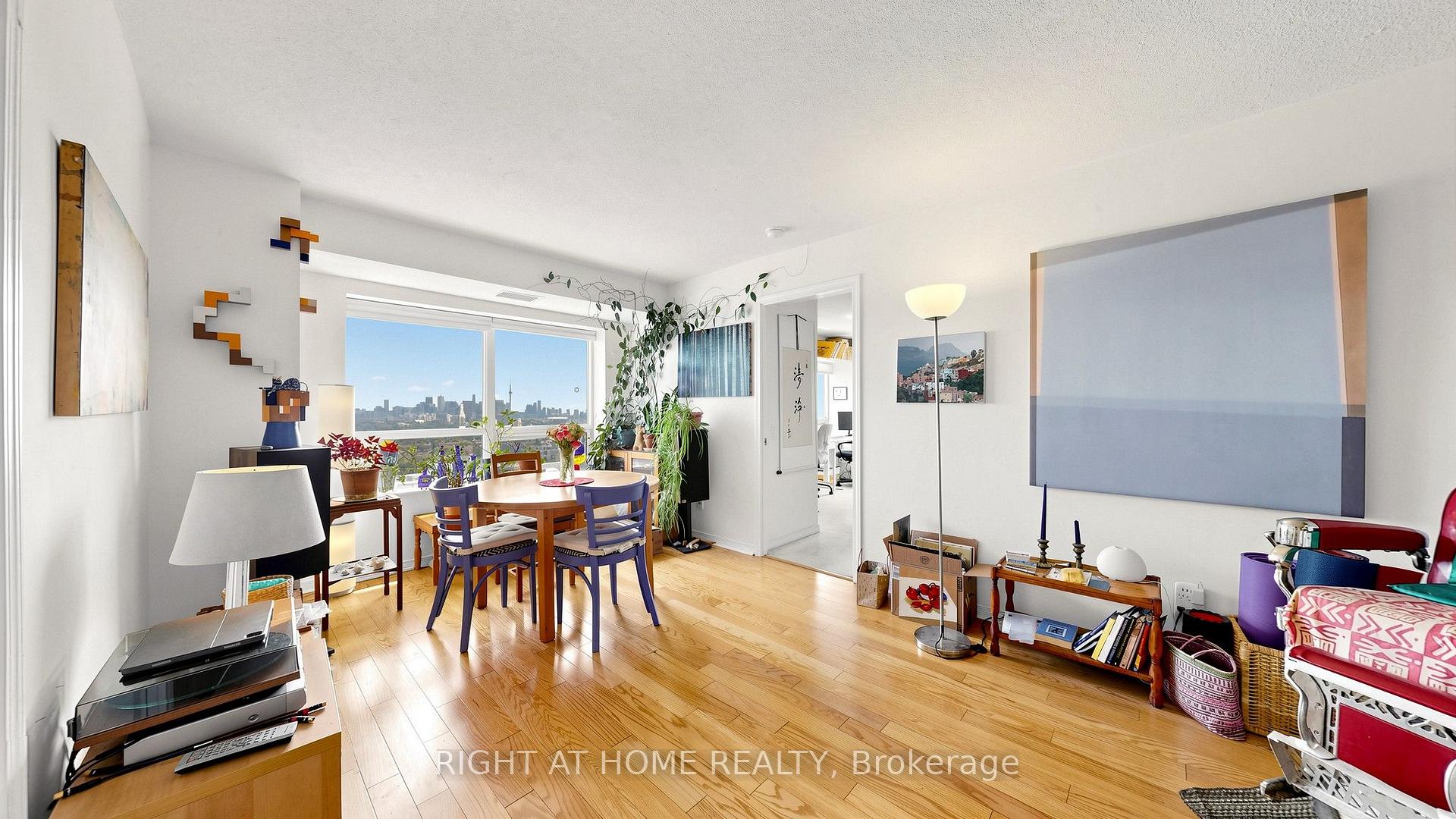 2206 - 60 Heintzman Street Toronto Ontario Canada Rent residential Stephanie Easton Right at Home Realty, Brokerage*