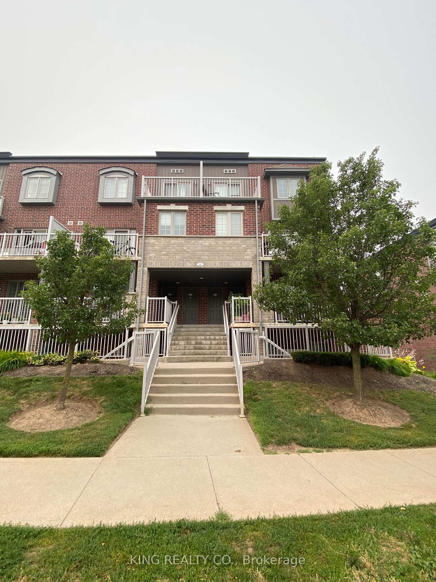 H - 25 Sienna Street Kitchener Ontario Canada Rent residential Jamie Kubassek RE/MAX Twin City Realty Inc., Brokerage*