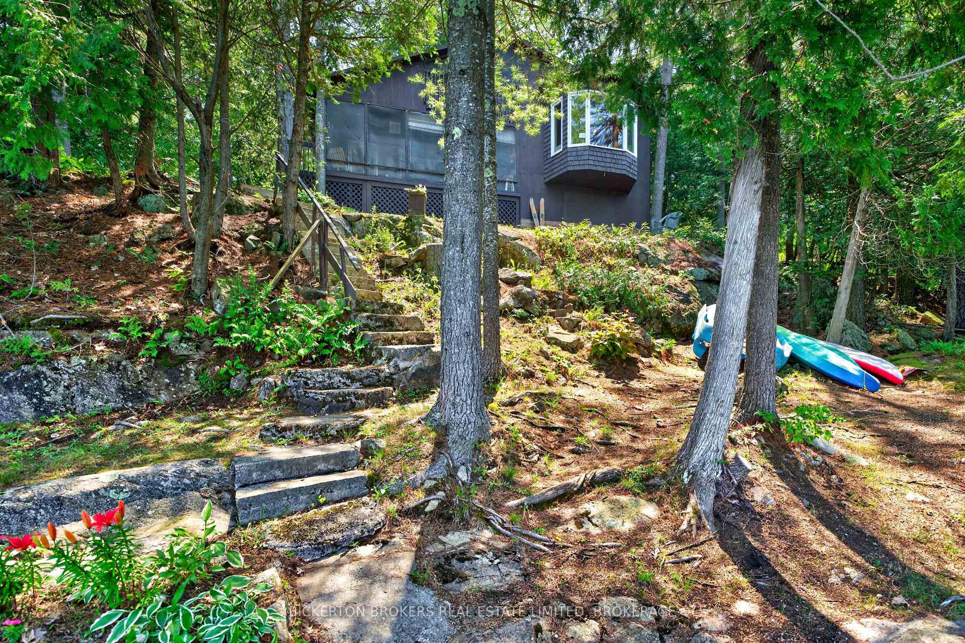 468 Moorhead Lane Leeds And The Thousand Islands Ontario Canada Sale residential   Bickerton Brokers Limited, Brokerage *