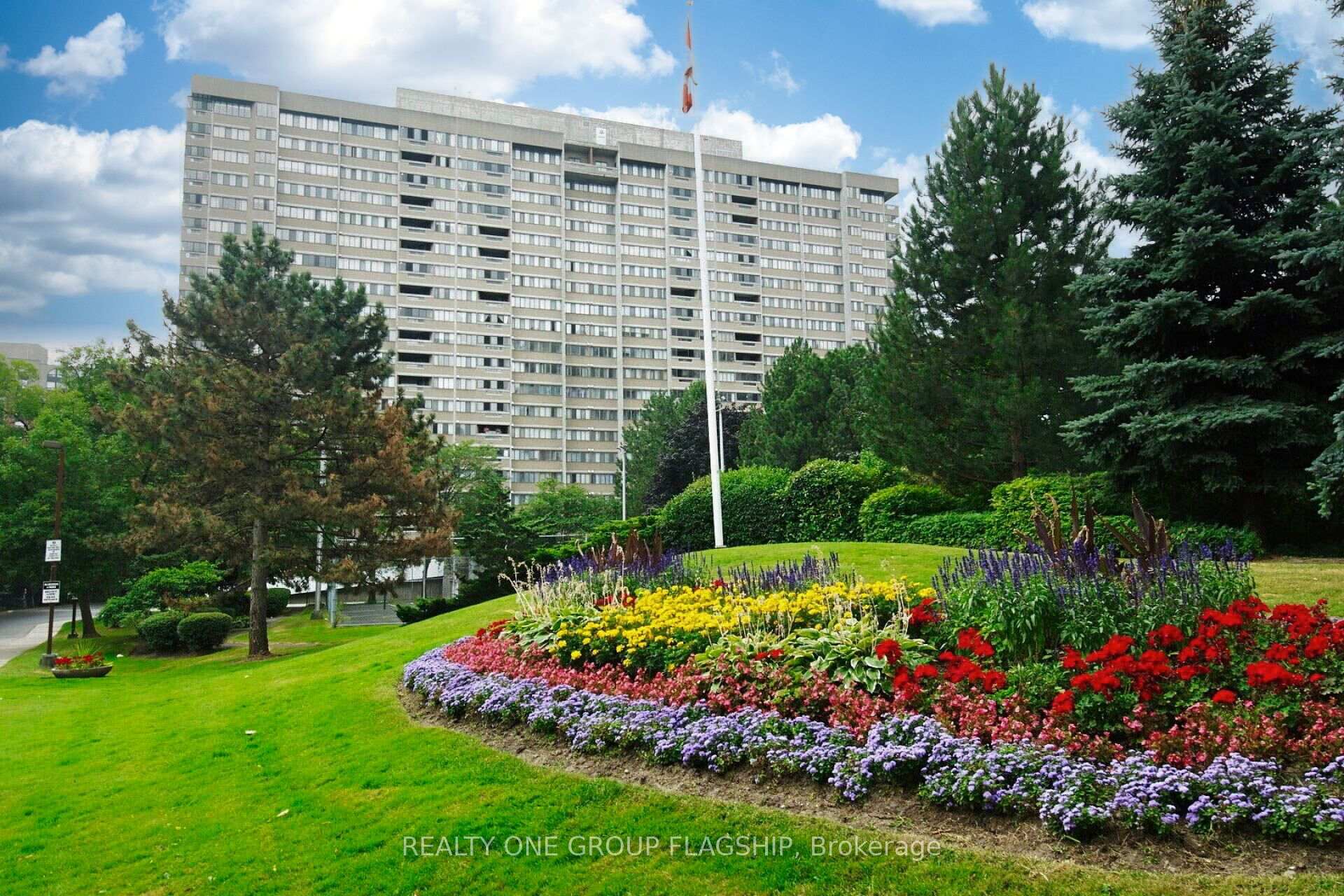 1209 - 50 Elm Drive E Mississauga Ontario Canada Sale residential Elena Vankevich Brokerage Information: Not available, please contact website owner