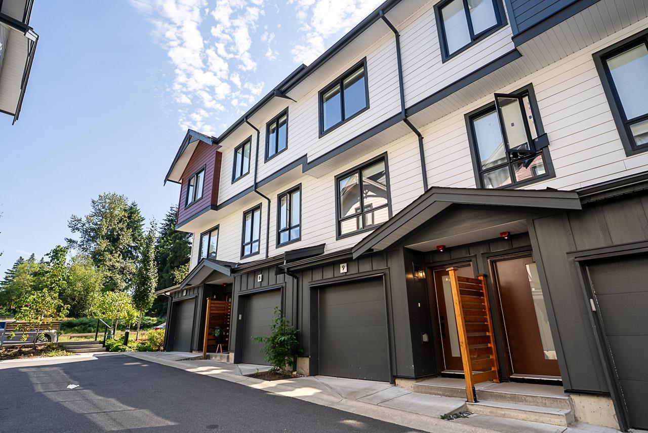 9 10527 155 STREET Surrey British Columbia Canada Sale residential Kelly Blouin Royal LePage Wolstencroft Realty*
