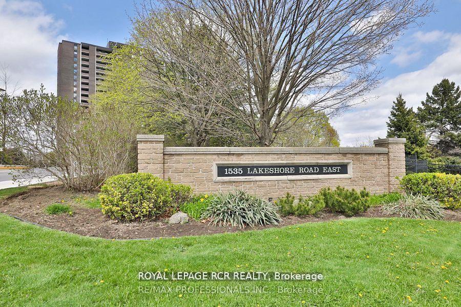 205 - 1535 Lakeshore Road E Mississauga Ontario Canada Sale residential Debbie Martin Royal LePage RCR Realty, Brokerage *
