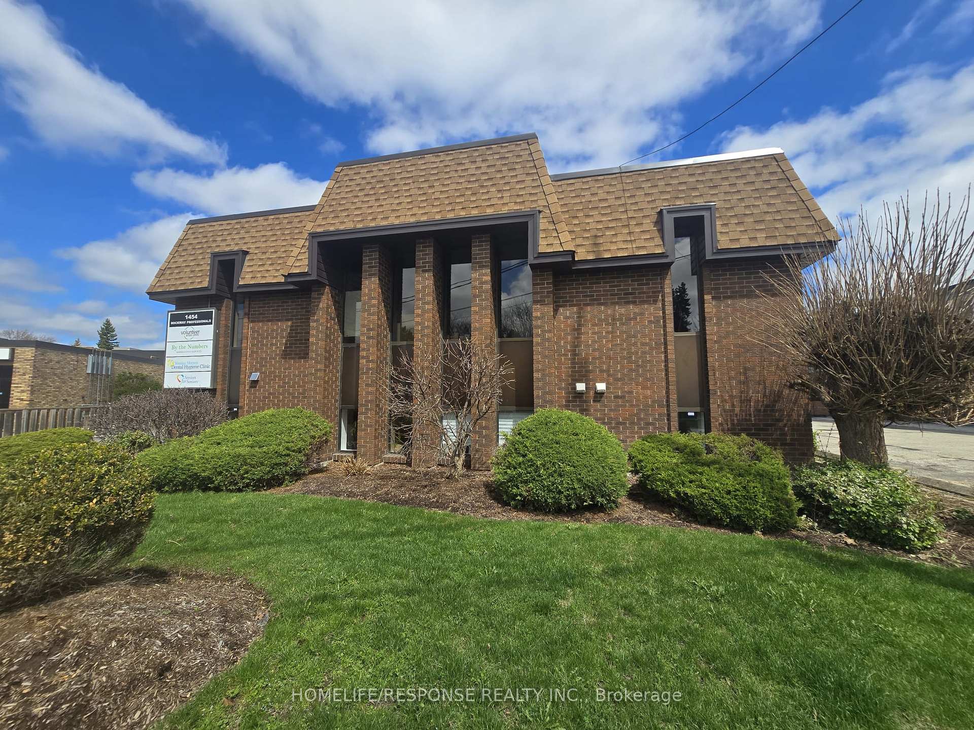 4 - 1454 KING Street E Kitchener Ontario Canada Lease commercial   HomeLife/Response Realty Inc., Brokerage*