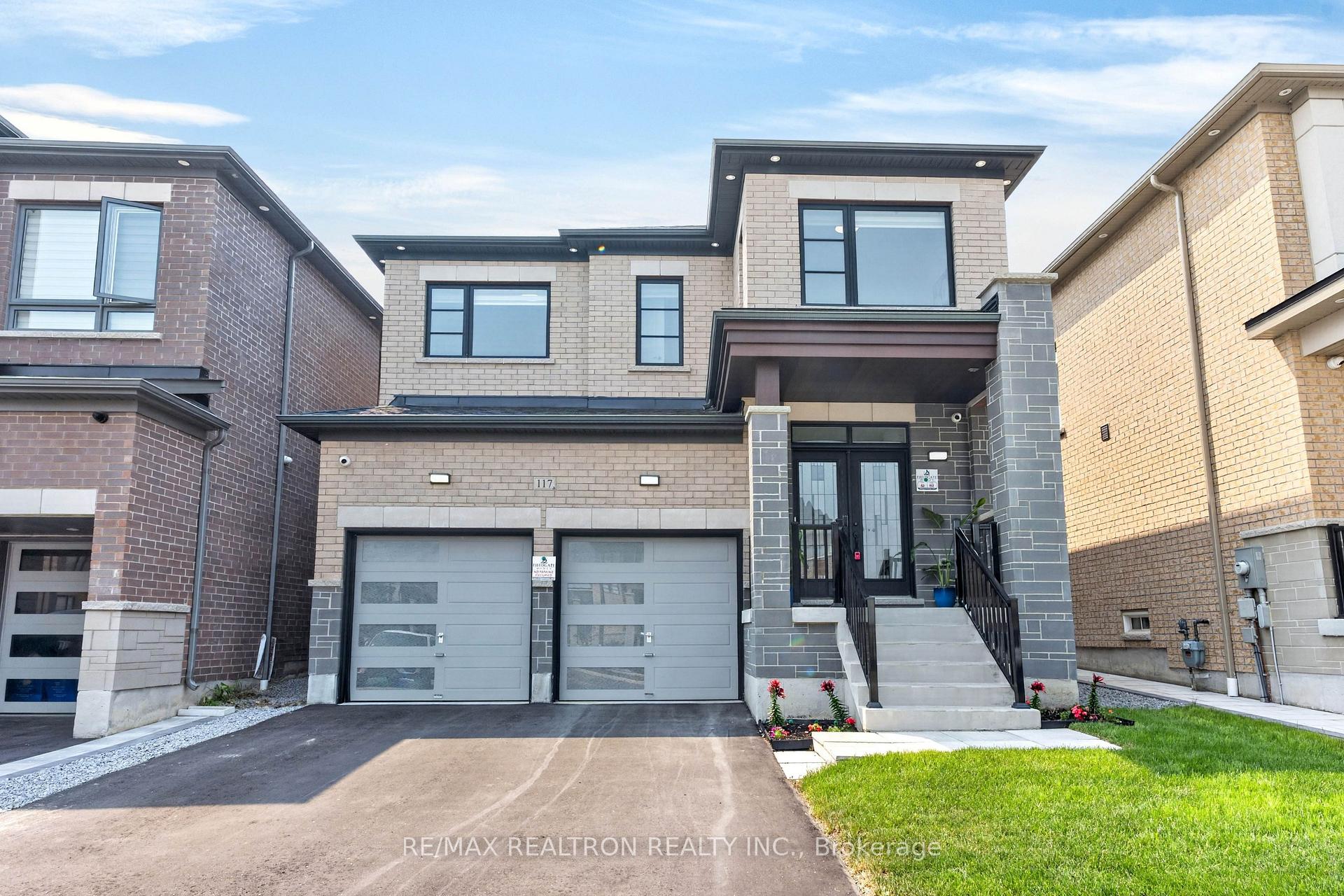 117 Micklefield Avenue Whitby Ontario Canada Sale residential Thiru Nirahulan RE/MAX REALTRON REALTY INC., BROKERAGE*