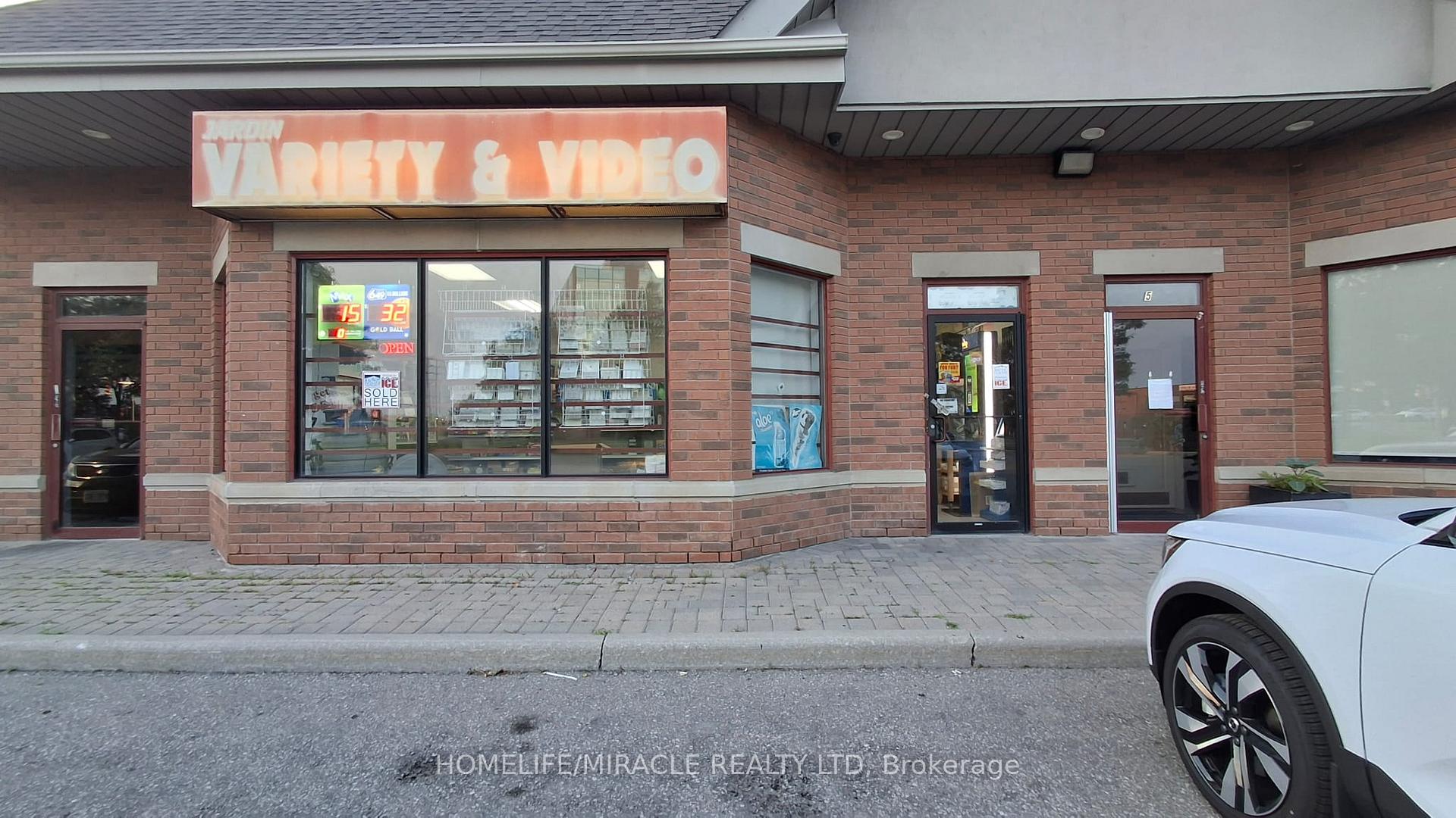 4 - 7575 Keele Street Vaughan Ontario Canada Sale commercial   HomeLife/Miracle Realty Ltd., Brokerage*