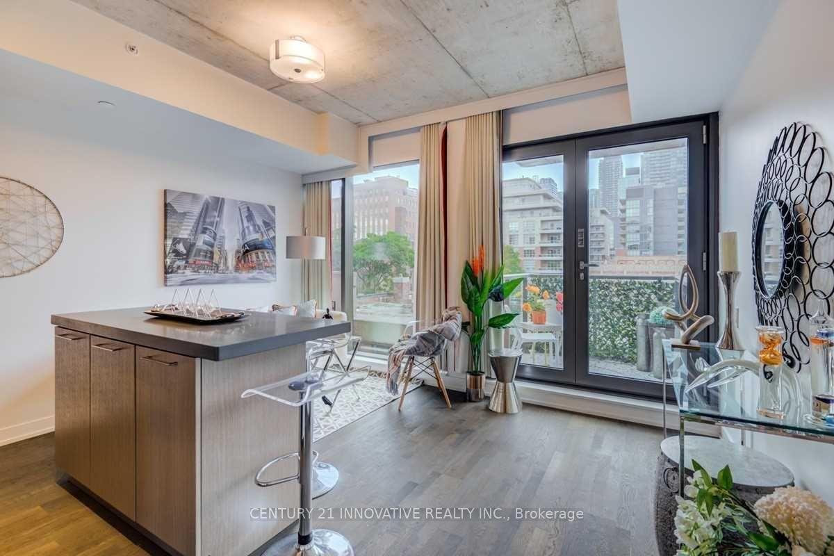 408 - 560 King Street W Toronto Ontario Canada Rent residential Rod Sinson Century 21 Innovative Realty Inc., Brokerage *