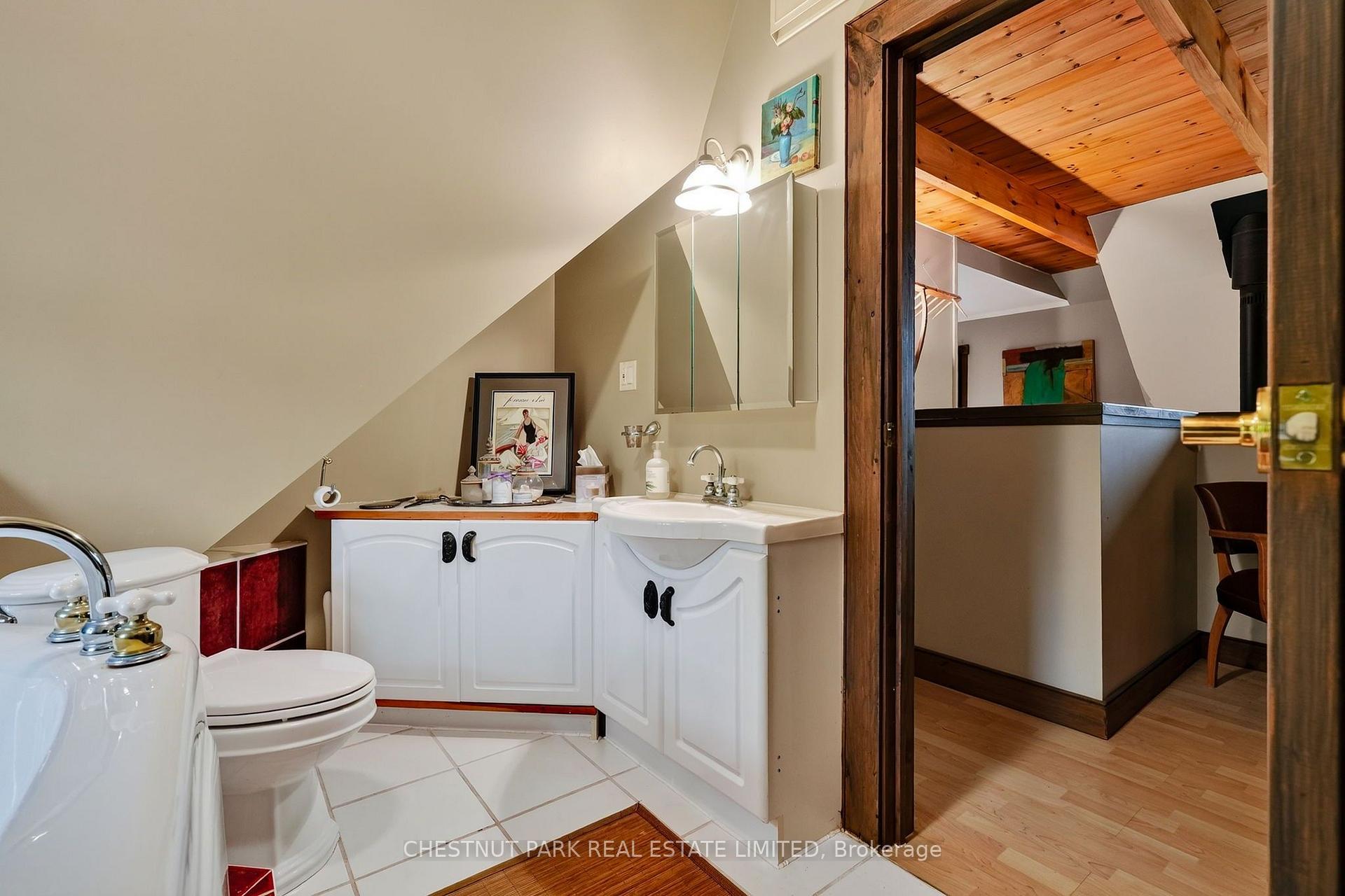 3 Bedroom Single Family Home/House's Image 24