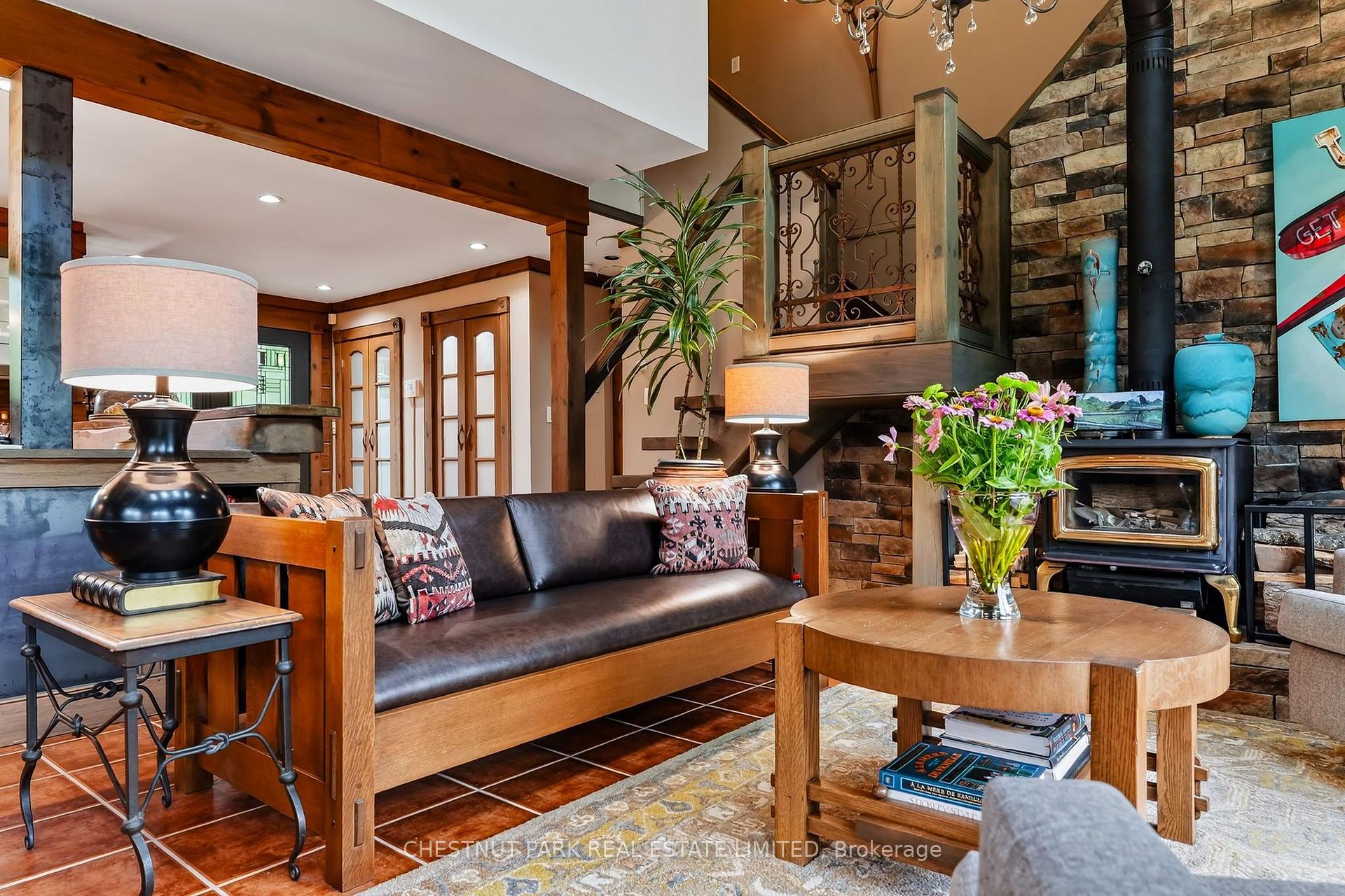 3 Bedroom Single Family Home/House's Image 9